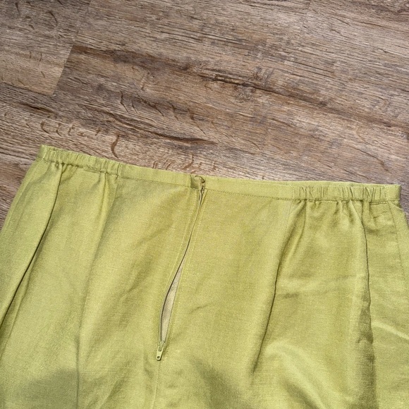 Plaza South • VTG Linen Blend Floral Embroidered Maxi Skirt - Picture 7 of 9